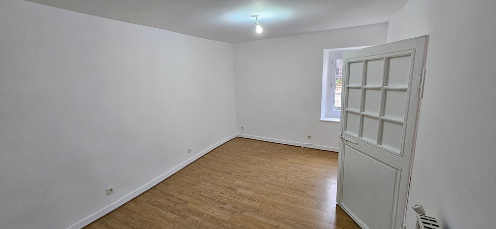 Maison Aigremont Hover